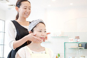 写真:プラスのお手入れで、美しさに磨きをかける